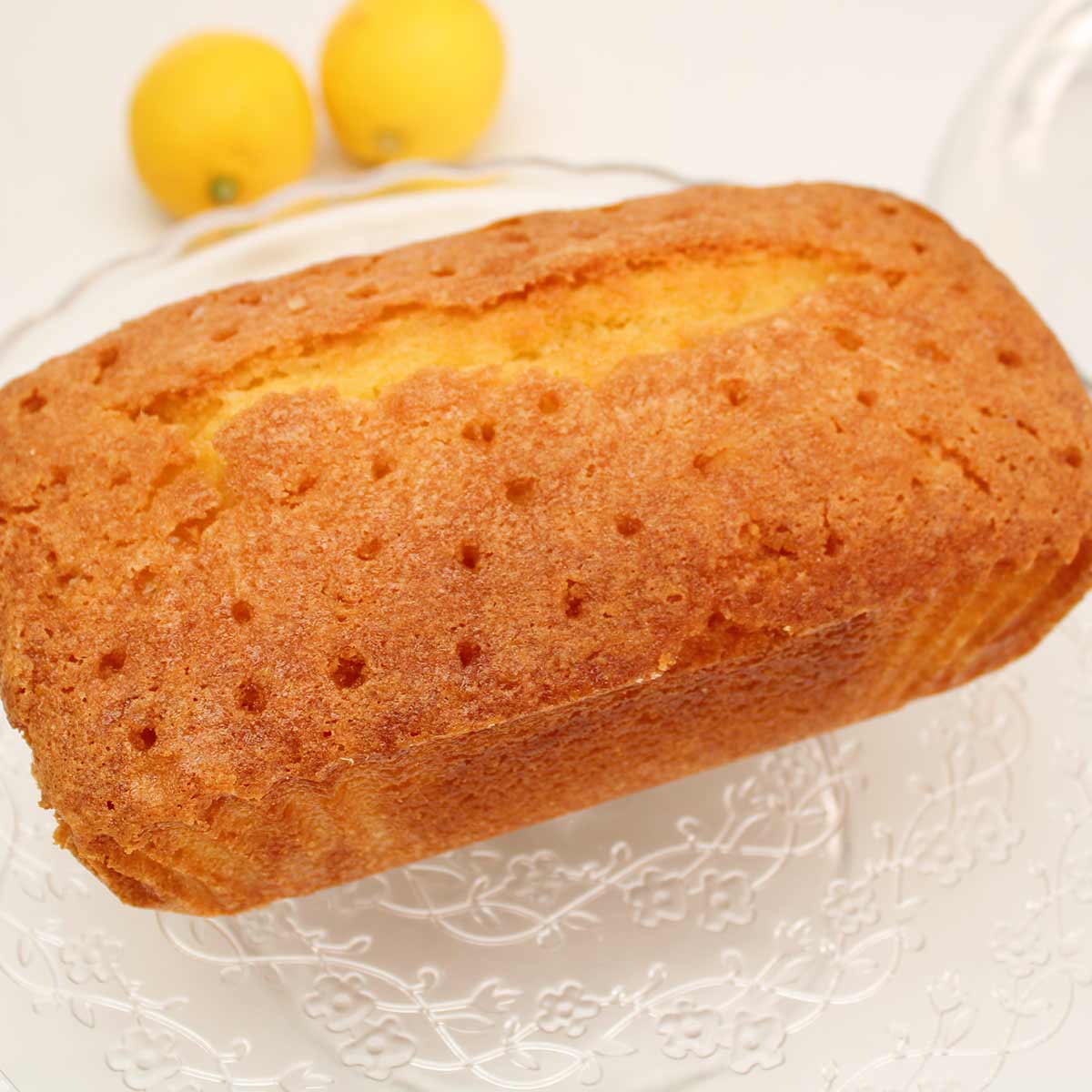 Mindful Baking - Lemon Drizzle Cake